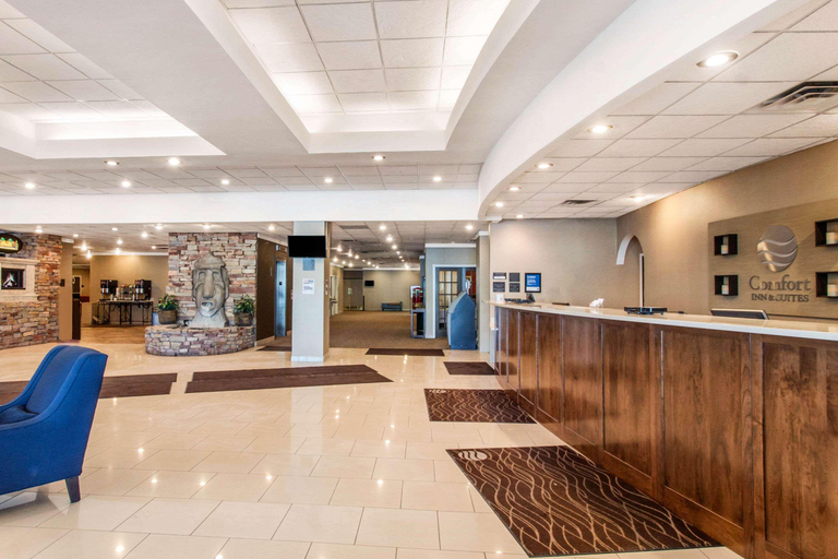 Public Area 2, Comfort Inn & Suites Omaha Central, Douglas