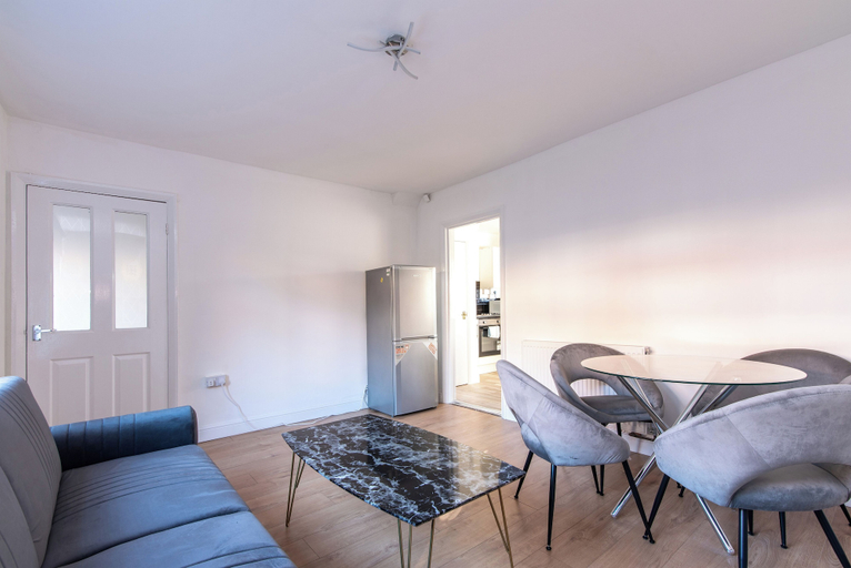 Others 5, Leybourne House, Nottingham