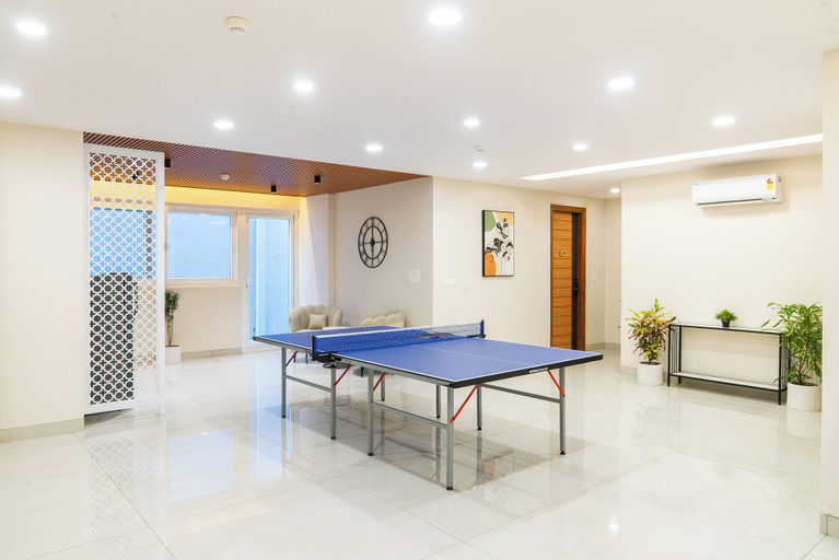 Others 3, Housr Sector 45 Gurgaon Artemis Hospital, Gurgaon