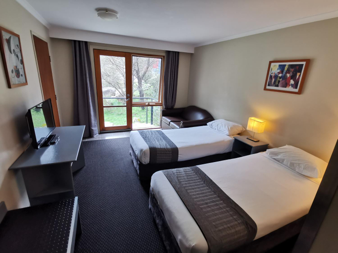 Bedroom, The River Inn Thredbo, Snowy River