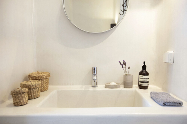 Room 2, House G in Kardiani Tinos, South Aegean