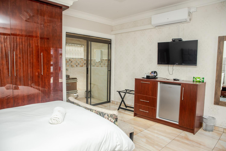 Bedroom 2, Papiano Boutique Hotel, Mangaung