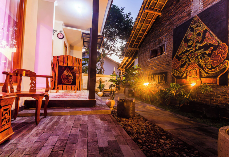Others 2, Morobudur Guesthouse, Magelang