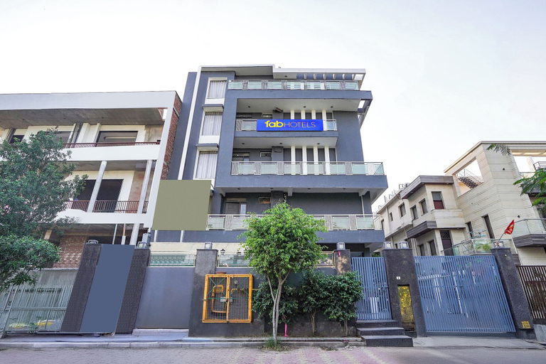 Exterior & Views 2, FabHotel Novis Stayz, Gautam Buddha Nagar