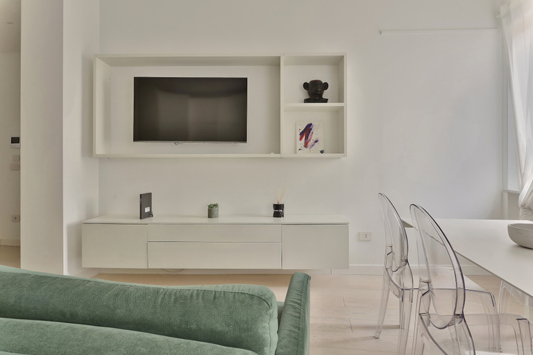 Others 3, Elegant 2-bed apt in the Centre of Milan, Milano