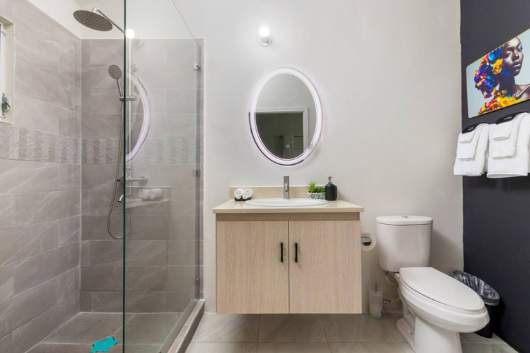 Room 2, Sunset Arecahomes Beach Access Pool Water Park