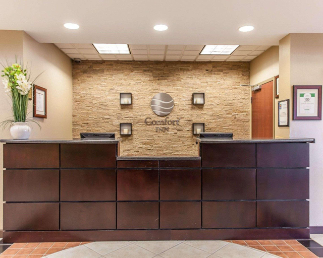 Public Area 2, Comfort Inn Near Quantico Main Gate North, Prince William