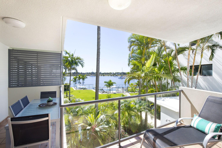Public Area, Noosa Shores Resort, Noosa - Noosa-Noosaville