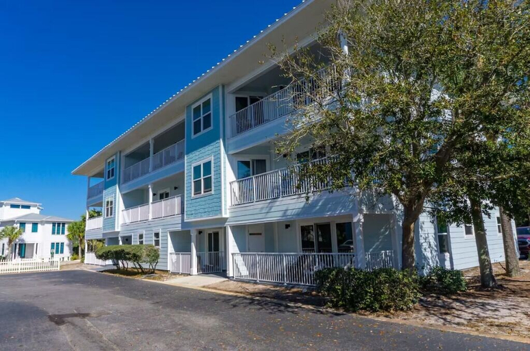 Others 1, Beachside Villas 1022, Walton