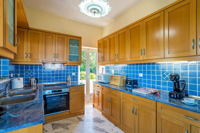 Room 4, Sea Breeze Stunning Views - Pool Dream Gem, Crete