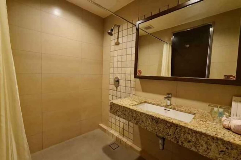 Bathroom 13