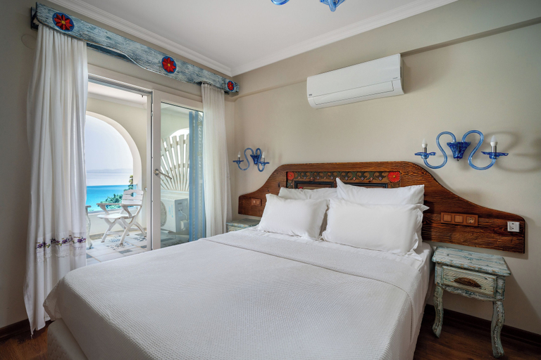 Bedroom 2, Deniz Evi, Çeşme