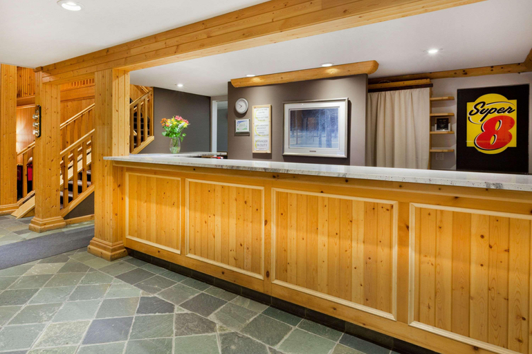 Public Area 3, Super 8 By Wyndham Valemount, Fraser-Fort George