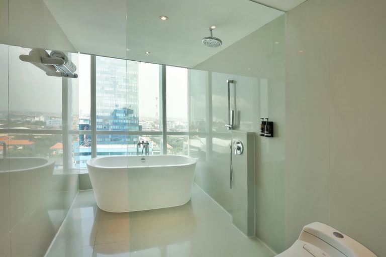 Bathroom 5