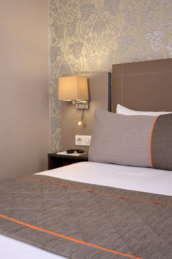 Bedroom 5, Timhotel Tour Eiffel, Paris