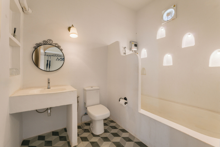 Bathroom 3, Villa La Flora Kaeng Krachan, Kaeng Krachan