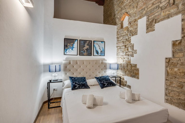 Bedroom 3, Palazzo Pitti Apartment with Terrace, Florence