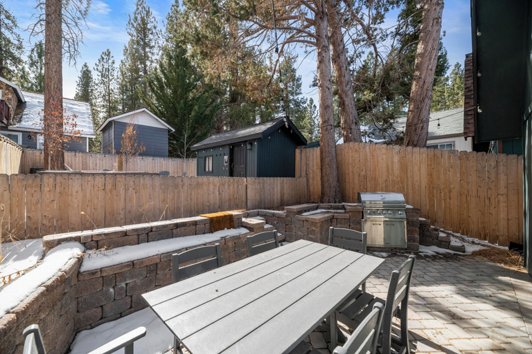 Others 4, Brooklyn Cabins, San Bernardino
