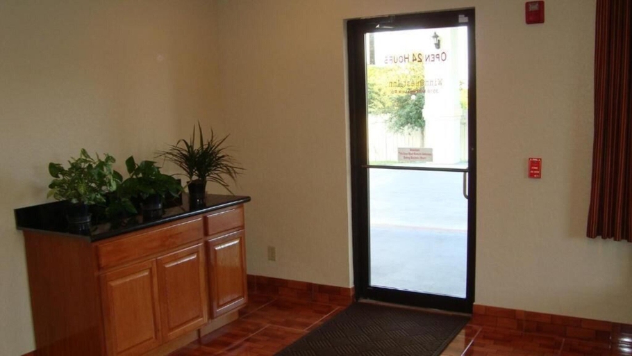Public Area 3, Winnquest Inn Near Ft. Sam Houston, Bexar