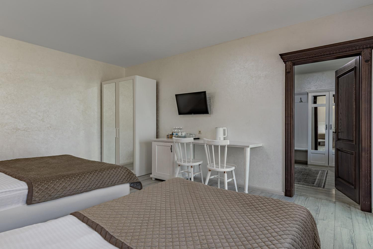 Bedroom 3, Premium hotel & SPA, Nadvirnians'kyi