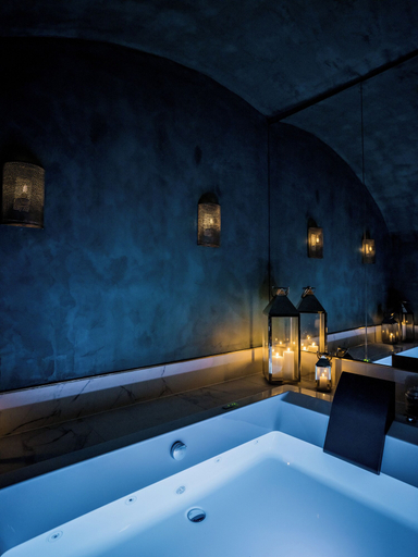 Sport & Beauty 3, Hotel Duquesne Eiffel, Paris