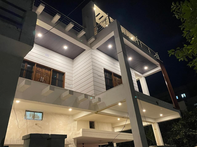 Exterior & Views 2, Akash Ganga Homestay Varanasi, Varanasi