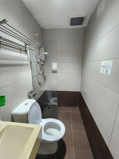 Bathroom 4, Kozi Hotel - Danga Bay, Johor Bahru