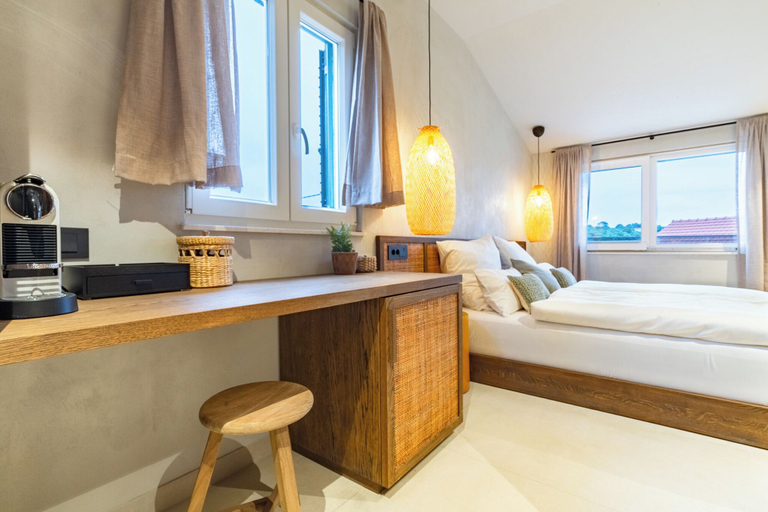 Bedroom 3, Moya Boutique Sleep, Marina