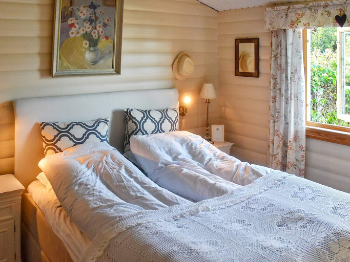 Bedroom 3, 4 Star Holiday Home in Volda, Volda