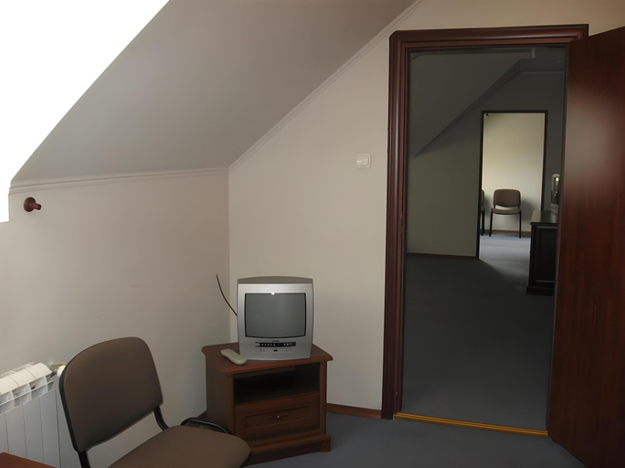 Bedroom 3, Hotel Mirage, Mostys'kyi