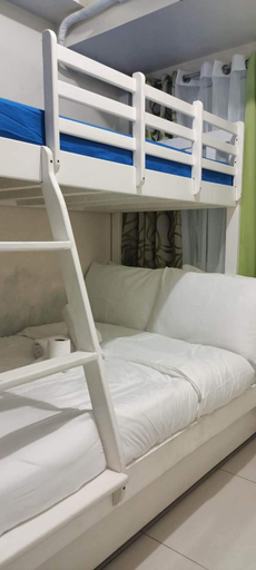 Bedroom 2, Taft Ave Green Residences with wifi & Netflix, Manila City