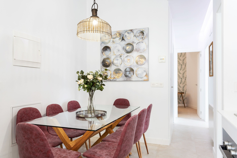 Others 5, Genteel Home Mateos Gago IV, Sevilla