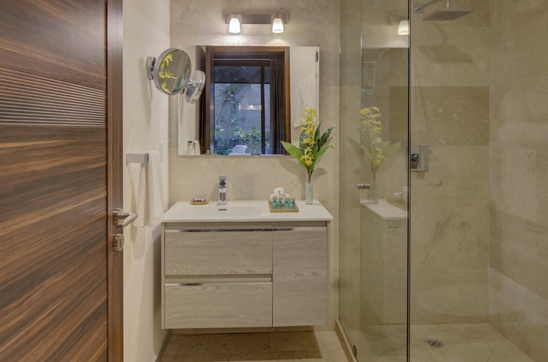 Bathroom 4, MX Grand Suites, Mexico City