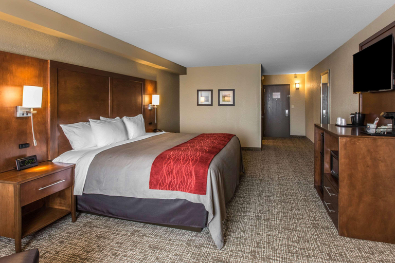 Bedroom 4, Comfort Inn & Suites Knoxville West, Knox