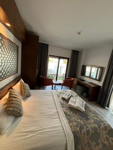 Bedroom 3, Small Beach Hotel, Bodrum