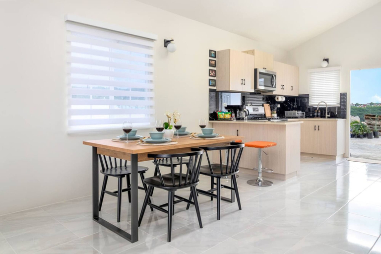 Room 3, Sunset Arecahomes Beach Access Pool Water Park