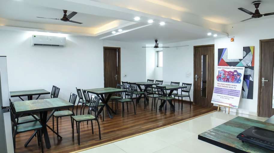Food & Drinks, Housr Sector 54 Suncity Gurgaon, Gurgaon