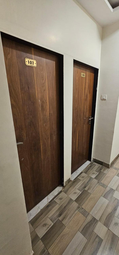 Others 4, Hotel Green Forest, Mumbai Suburban