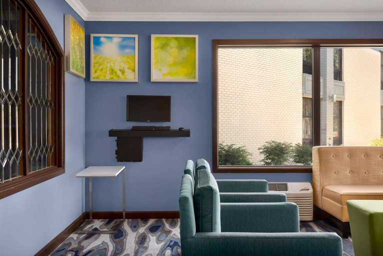 Others 5, Days Inn Suites By Wyndham Merrillville, Lake