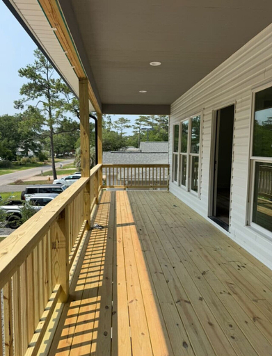 Room 2, Seaglass Scapes in Oak Island, Brunswick