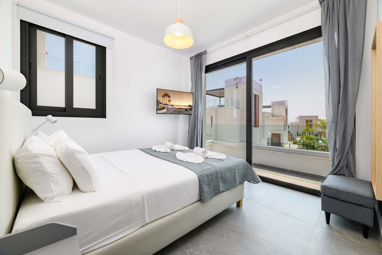 Bedroom 4, By The Beach - Sunstone Seaview Villa