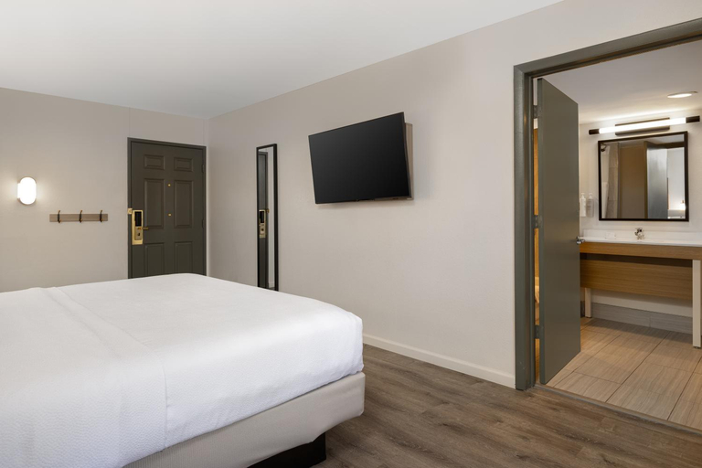 Bedroom 3, Spark by Hilton Rock Springs, Sweetwater