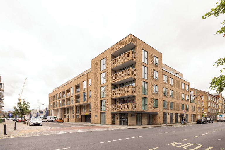 Exterior & Views 2, Stunning 2 Bed Flat near Tower Bridge, London