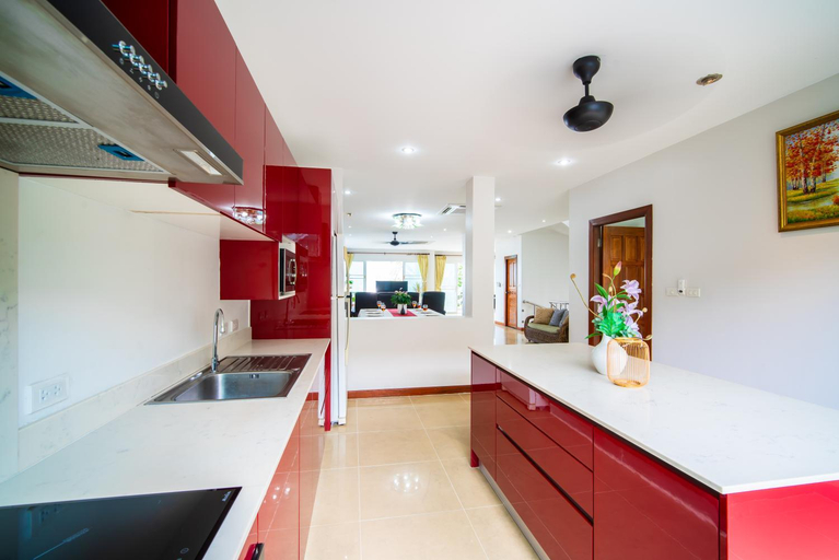 Others 4, patong villa3 四卧海景泳池别墅 近班赞海鲜市场 中英泰三语服务, Pulau Phuket