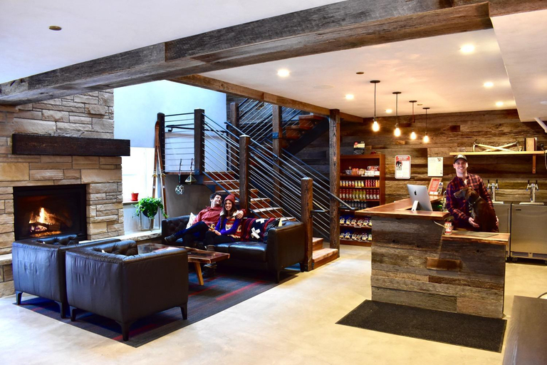 Public Area 3, Boulder Adventure Lodge, Boulder