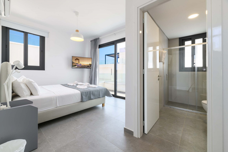 Bedroom 3, By The Beach - Sunstone Seaview Villa