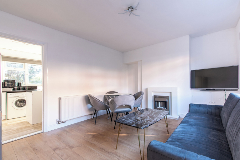 Others 4, Leybourne House, Nottingham