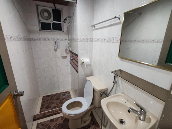 Bathroom 3, Amy Home Moonlight Apartment - Cameron Highlands, Cameron Highlands