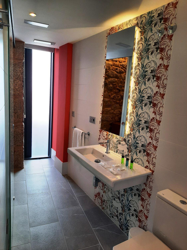 Bathroom 3, Solpor do Coido, A Coruña