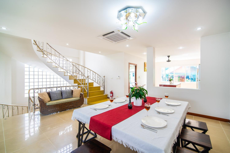 Others 2, patong villa3 四卧海景泳池别墅 近班赞海鲜市场 中英泰三语服务, Pulau Phuket